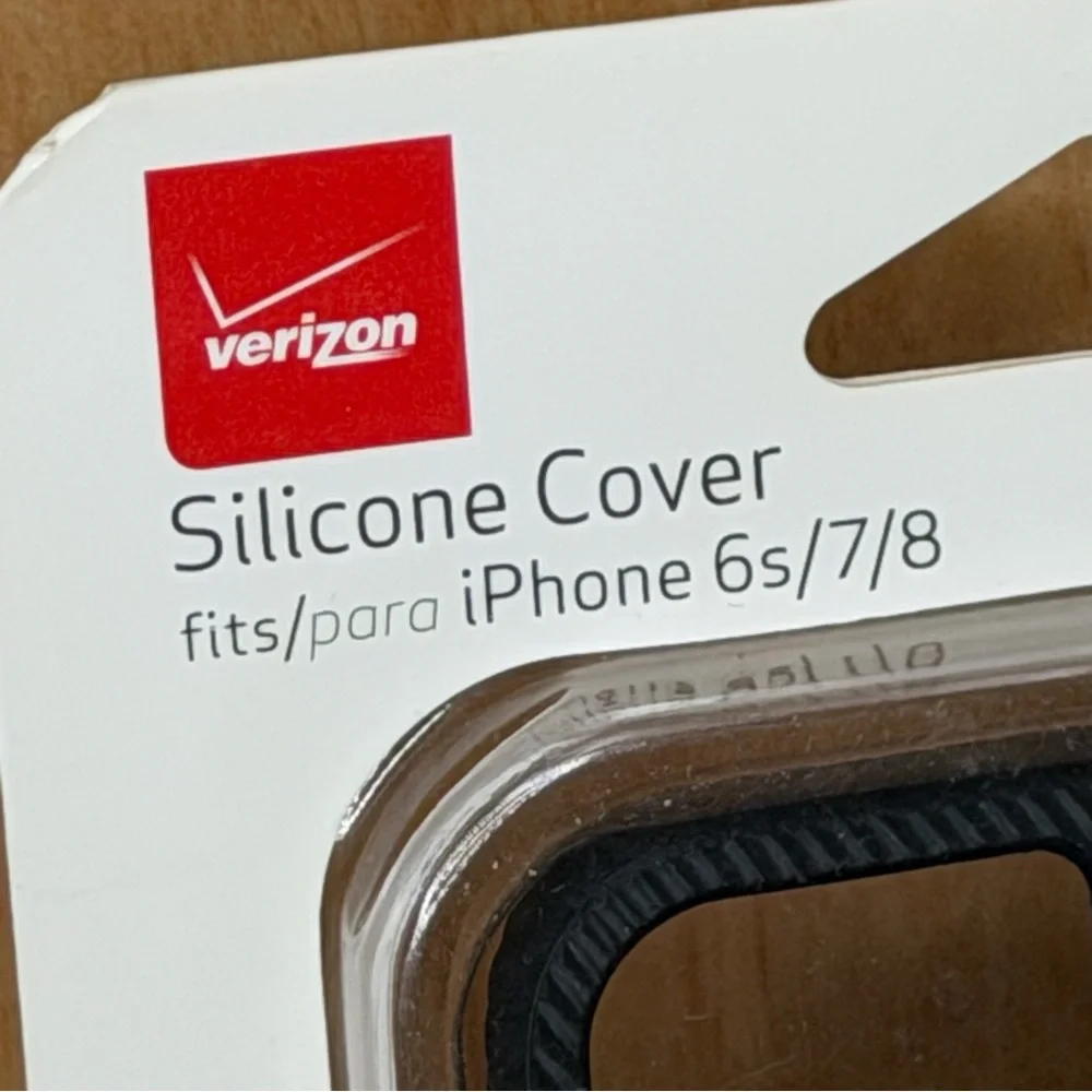 Verizon Black Silicone Phone Case iPhone 6s/7/8